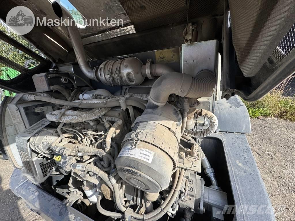 Schaeff TL 80 Incarcator pe pneuri