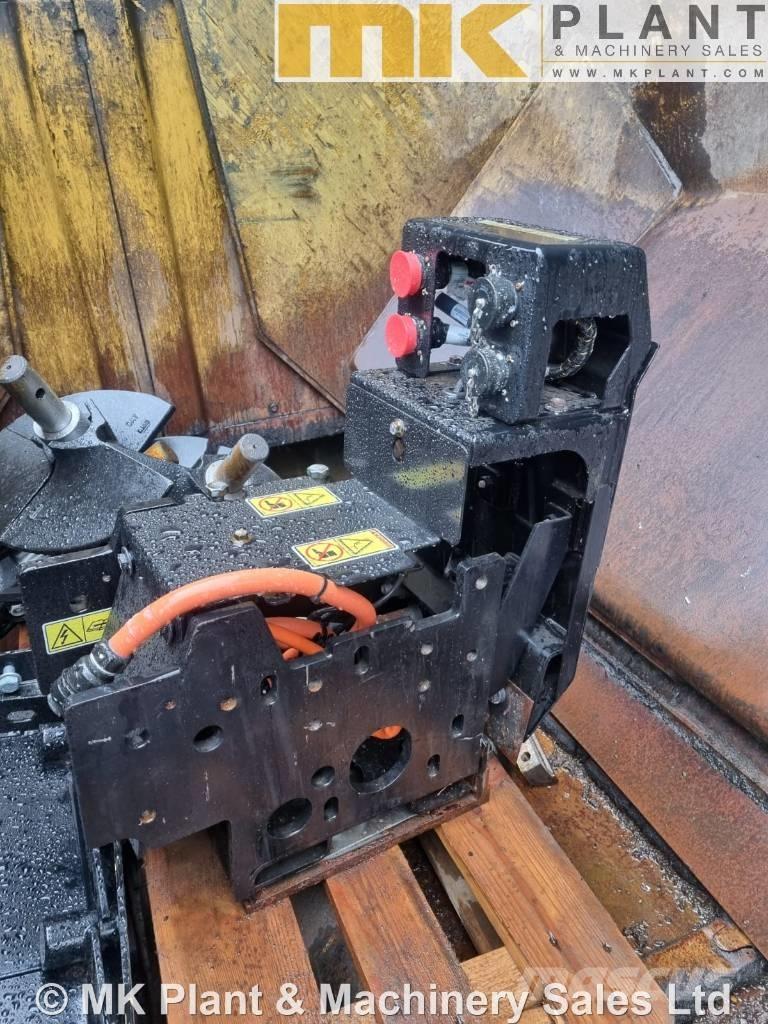 CAT AP 500 F Pavatoare asfalt