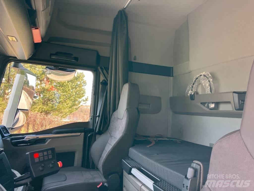 MAN TGX 35.520 Autobasculanta