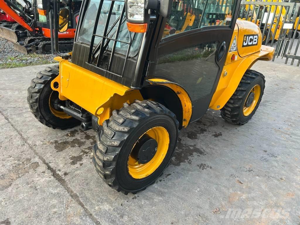 JCB 520-40 Stivuitoare telescopice