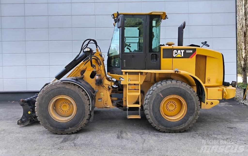 CAT 930 H Incarcator pe pneuri