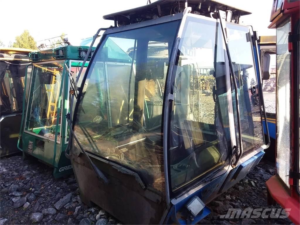 Rottne F18 Cabine si interior