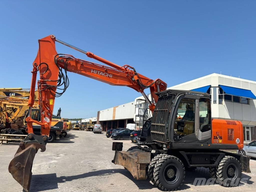 Hitachi ZX 170 W-3 Excavatoare cu roti