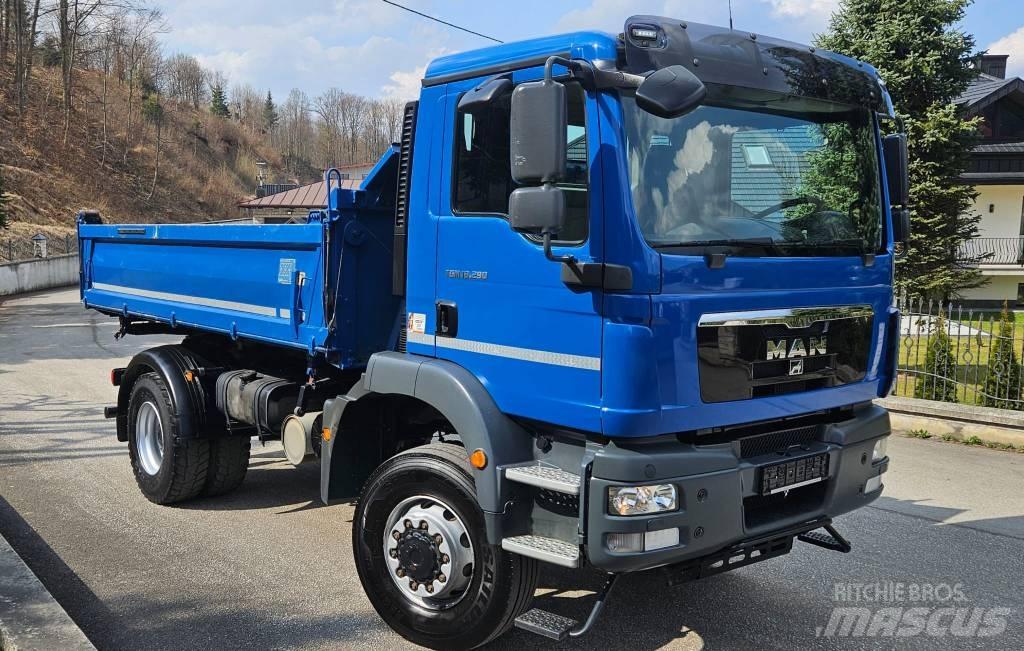 MAN TGM 18.290 4X4 Autobasculanta