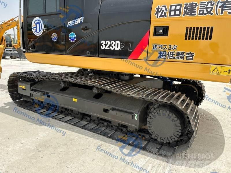 CAT CAT323D2L Excavatoare pe șenile

