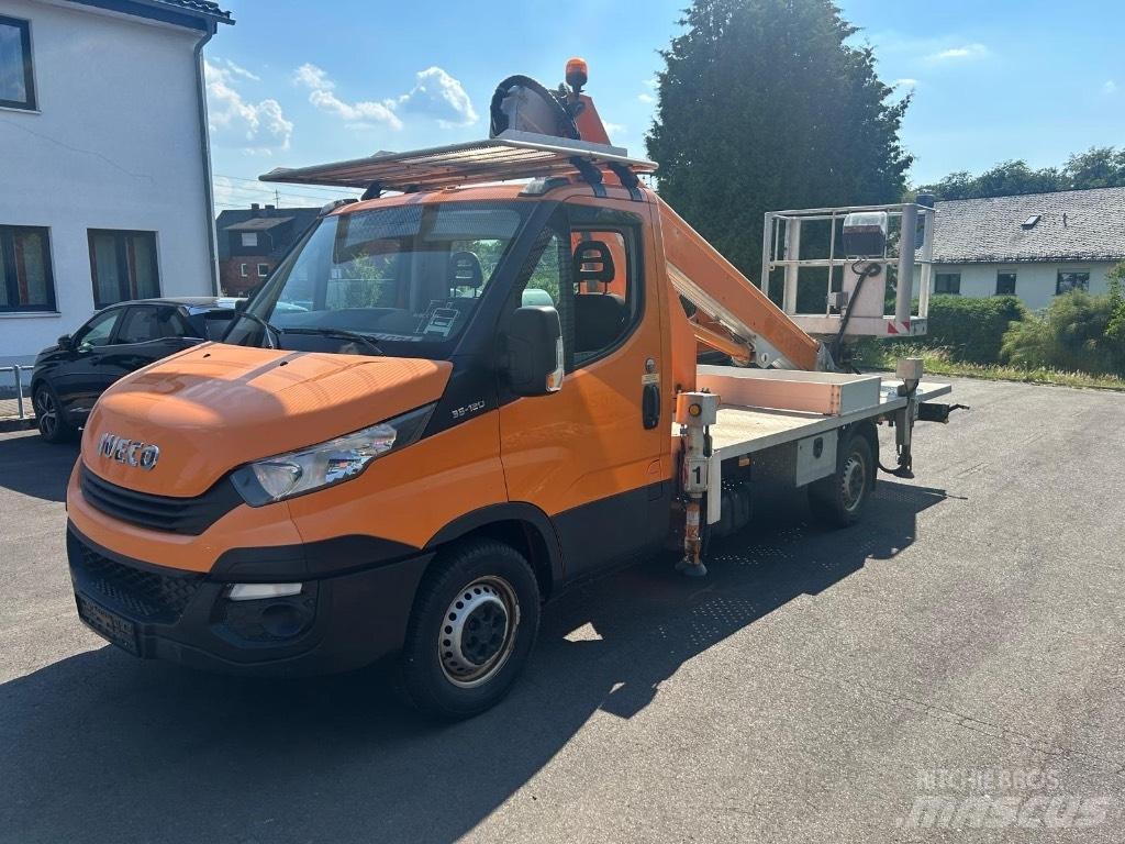 Multitel MT 162 Platforme aeriene montate pe camion