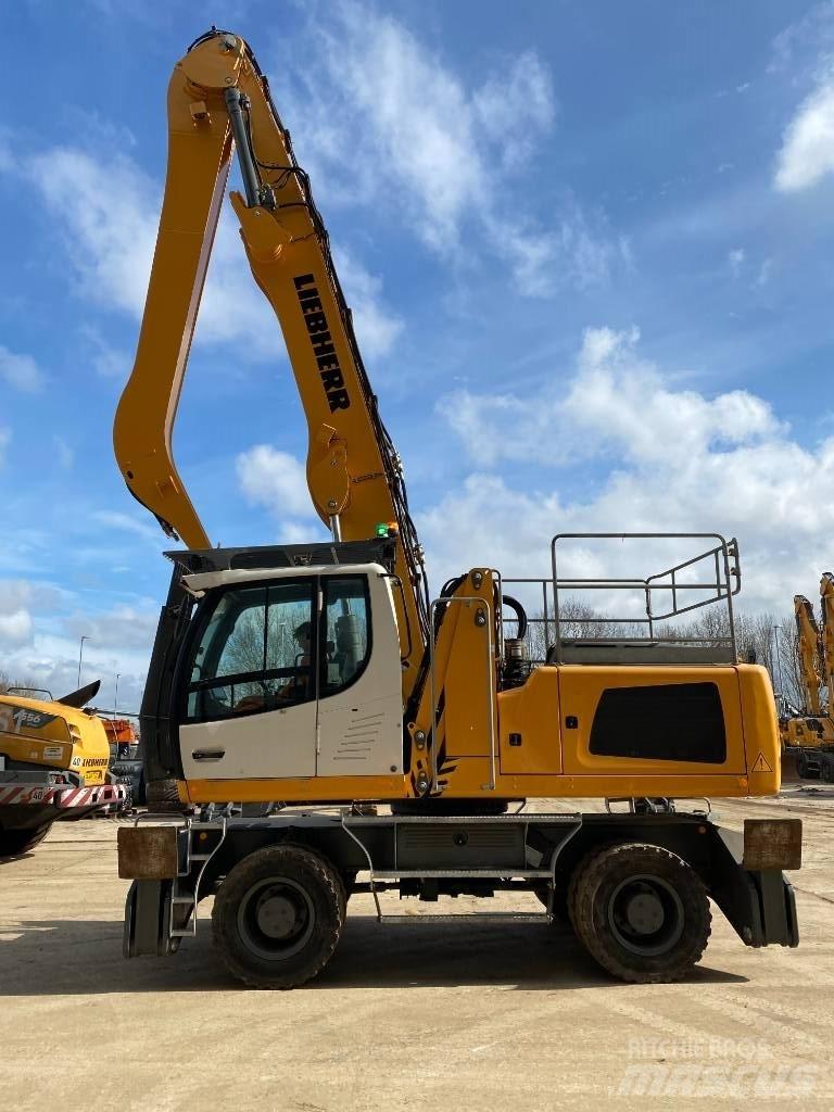 Liebherr LH 30 M Paleta de manipulare