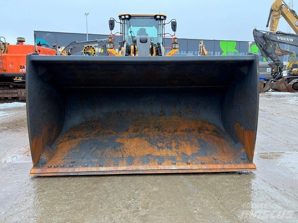 Volvo L260H Incarcator pe pneuri
