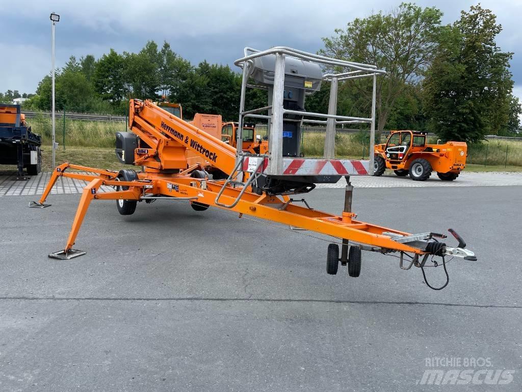 Dinolift 210 XT Platforme aeriene montate pe remorca