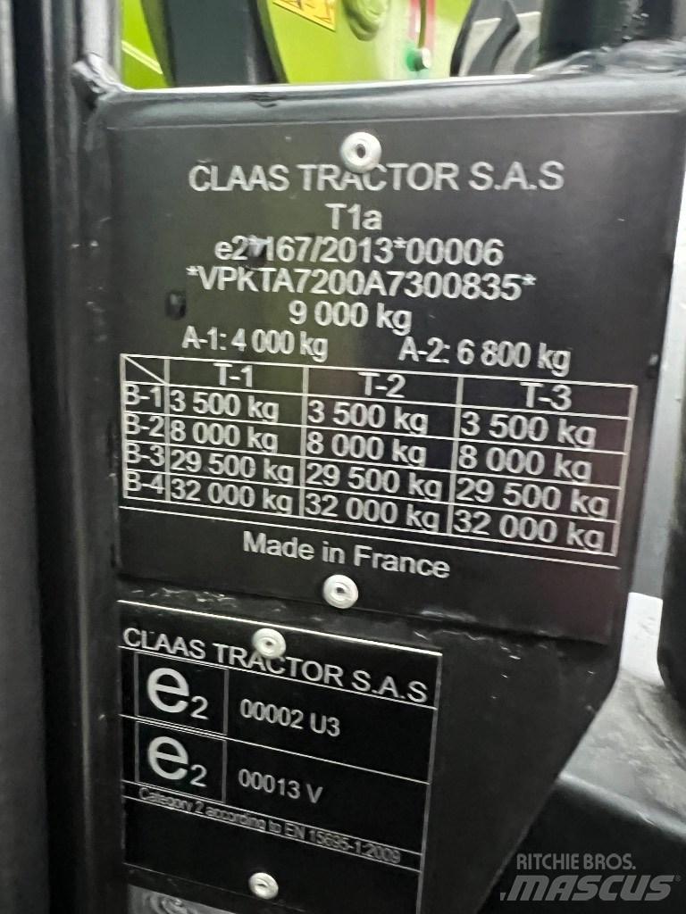 CLAAS Arion 440 CIS Tractoare
