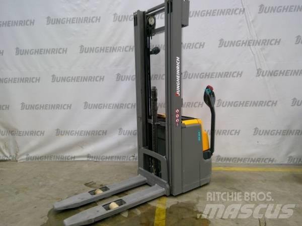 Jungheinrich EJC 214 Transpaleta manuala
