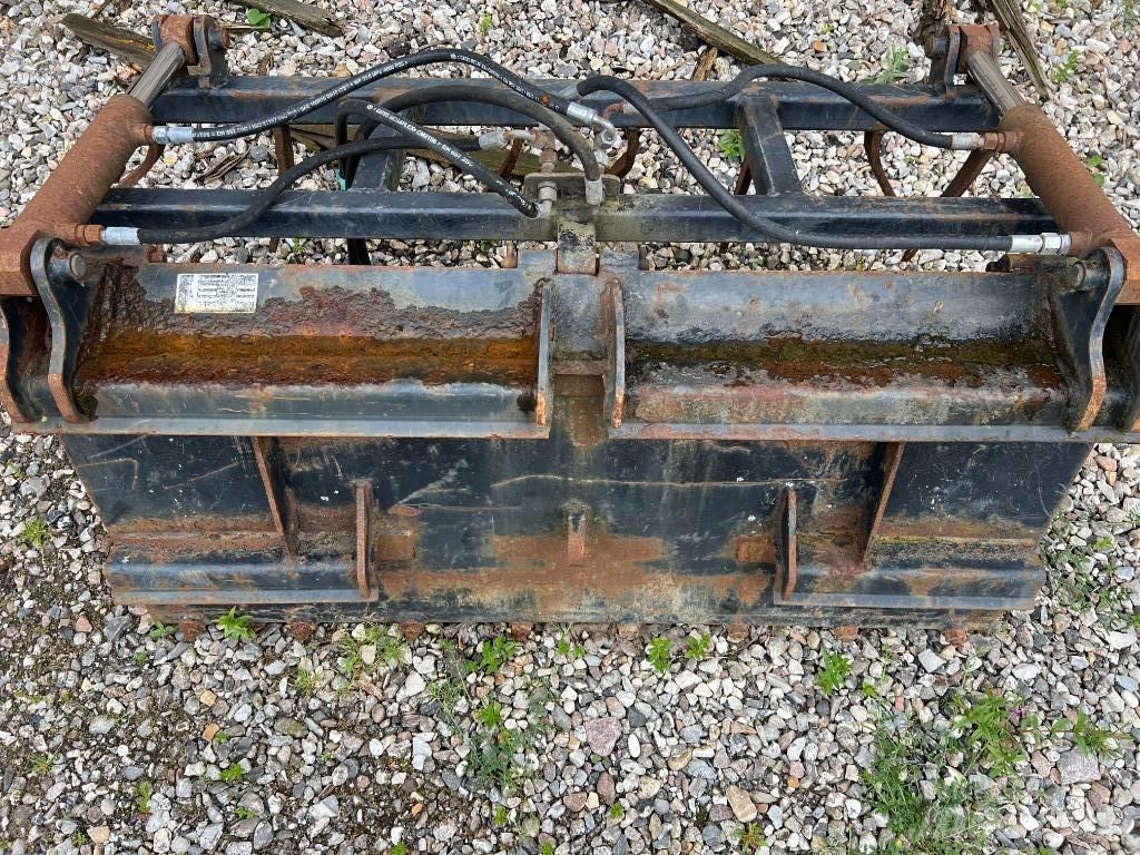 Schäffer HL Alte masini si accesorii pentru încarcat si sapaturi
