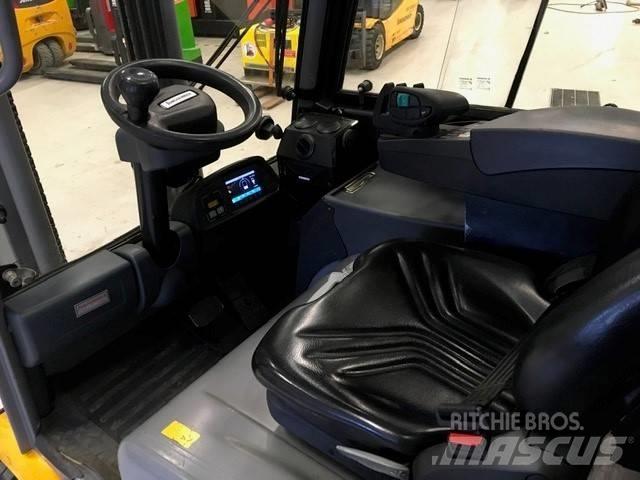 Jungheinrich EFG 320 Stivuitor electric