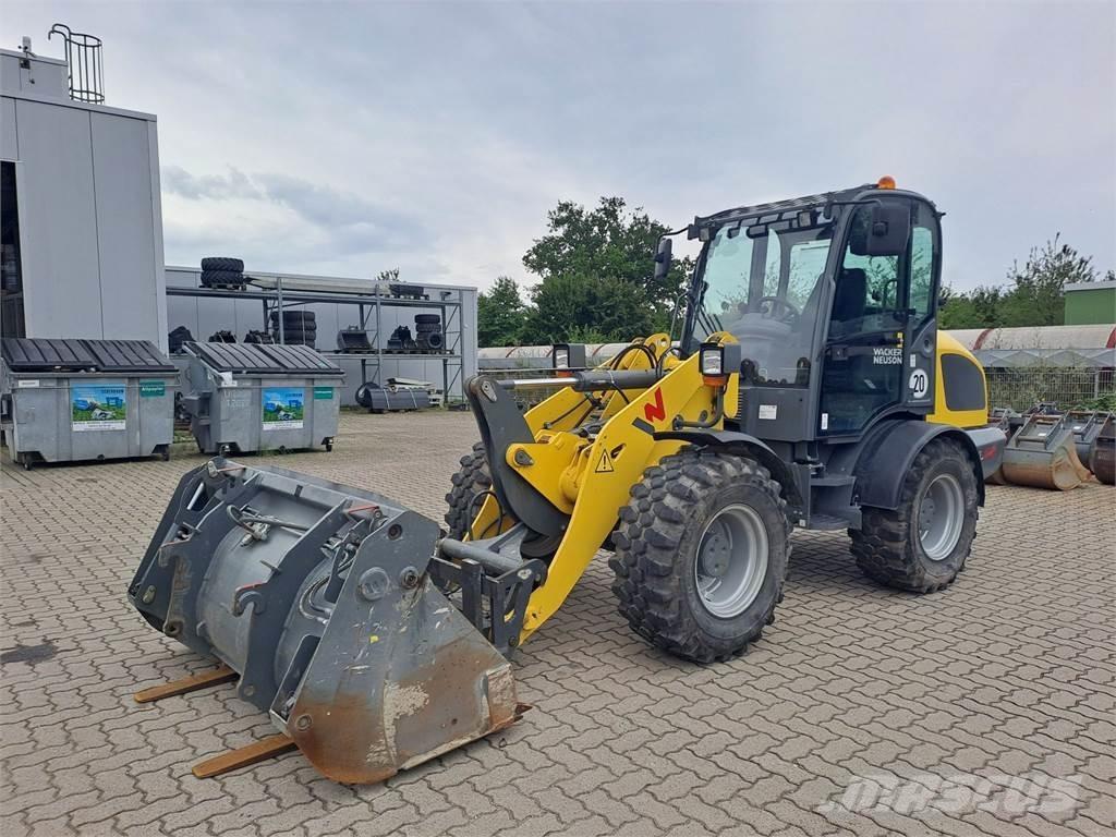 Wacker Neuson WL52 Incarcator pe pneuri