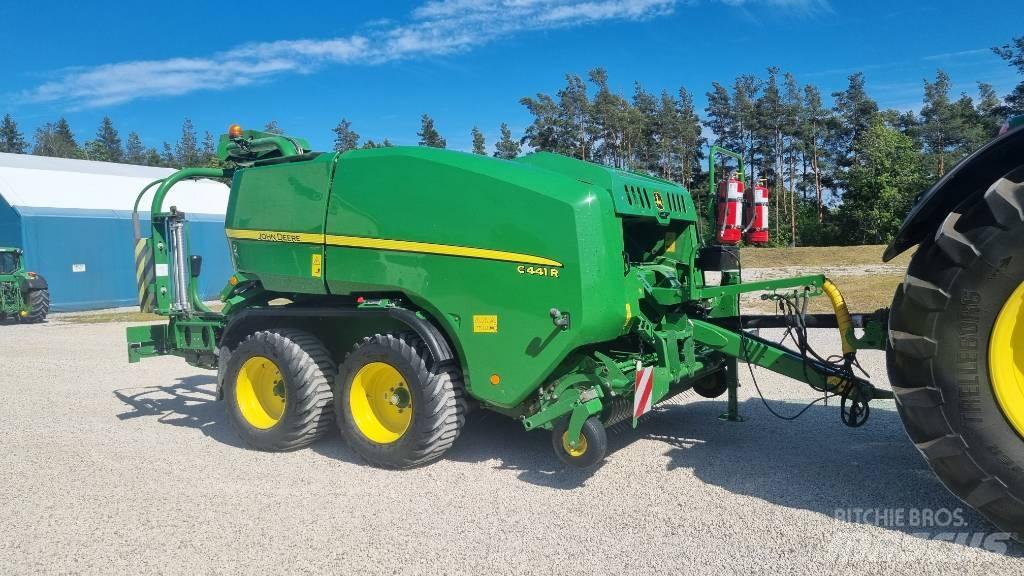 John Deere C441R Masina de balotat cilindric