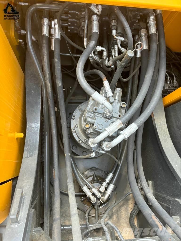 Volvo EC 210 Excavatoare pe șenile

