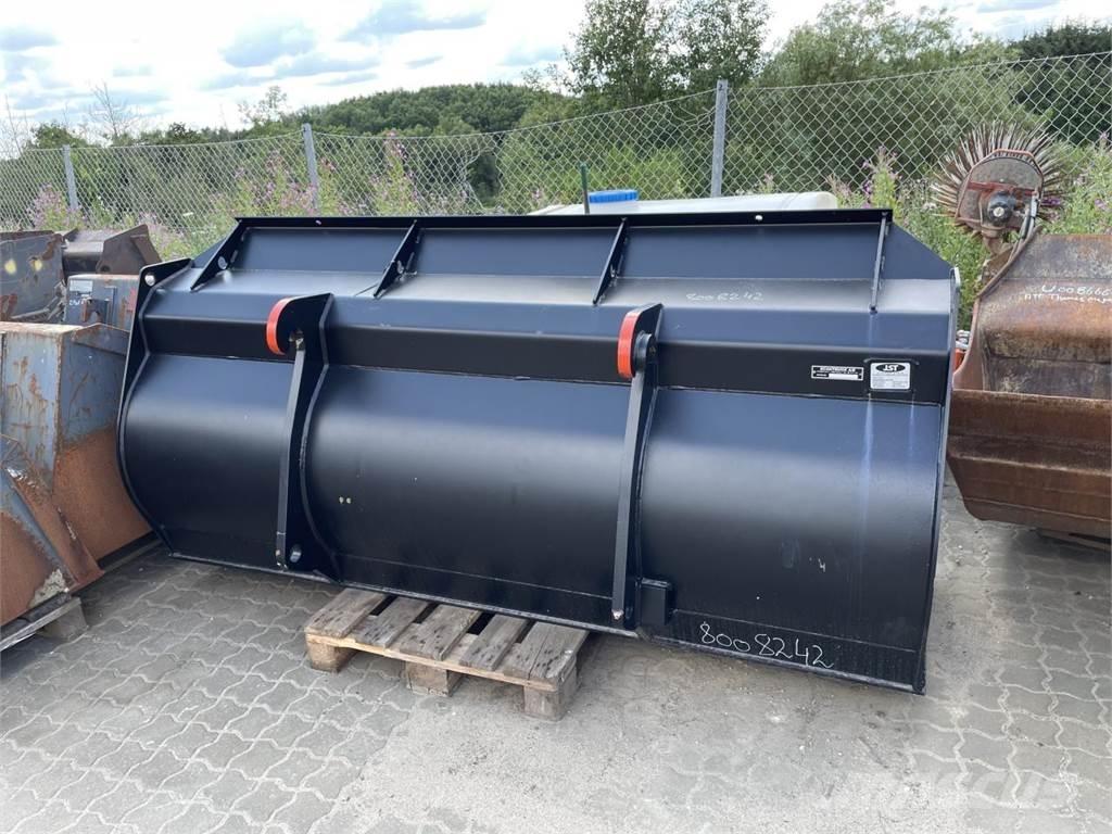 JST Læsseskovl, JST Pistoane