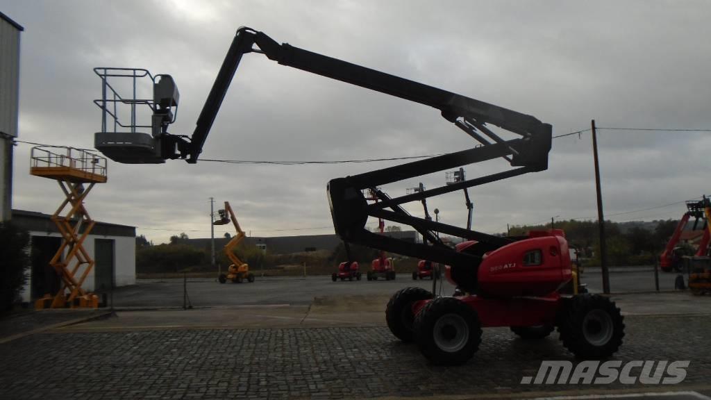 Manitou 200 ATJ Nacele cu brat articulat