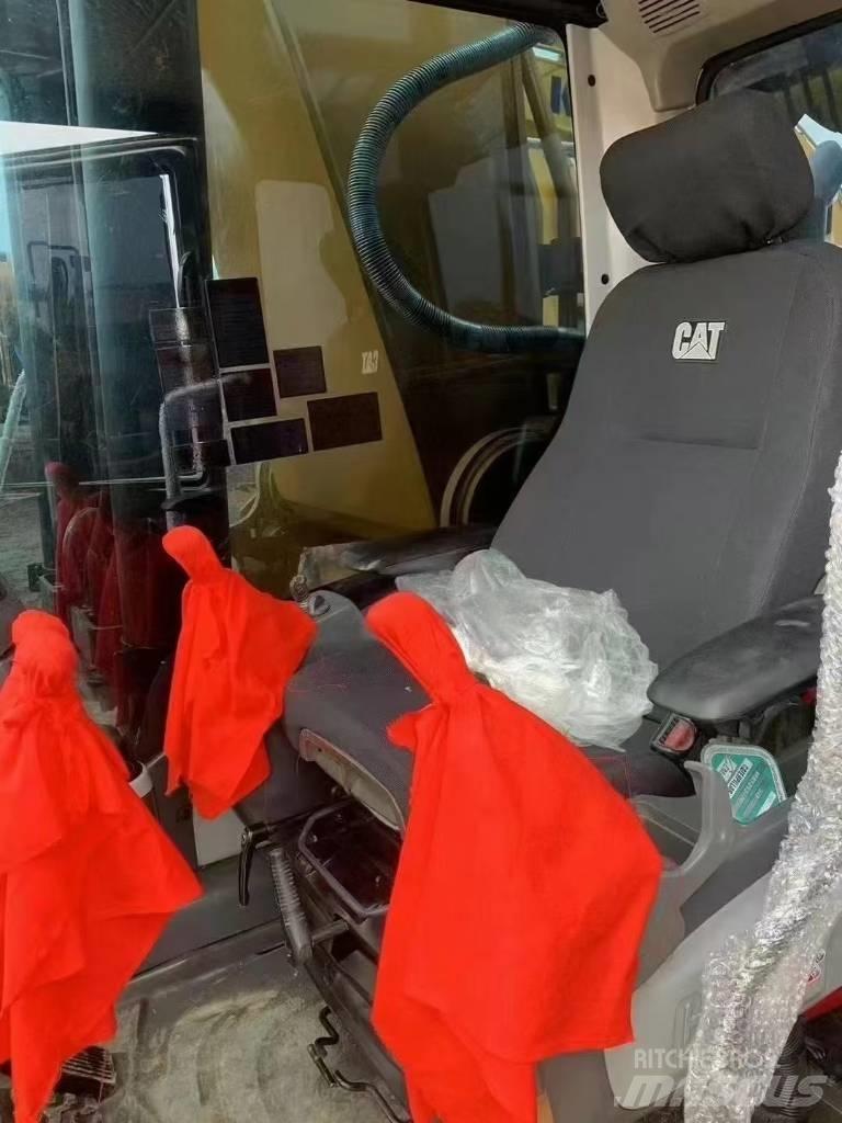 CAT 349D2 Excavatoare pe șenile
