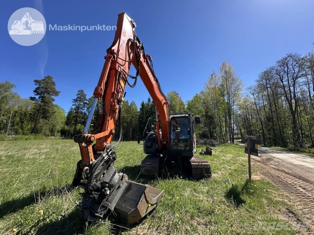 Hitachi ZX 135 US-6 Excavatoare pe șenile
