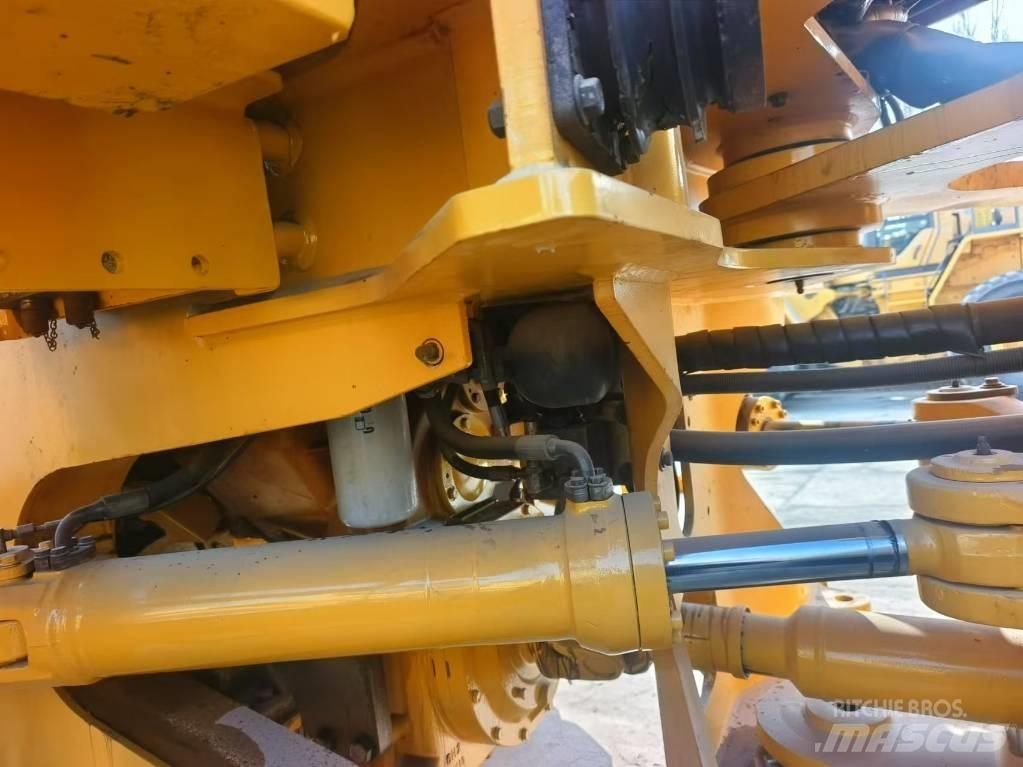 Volvo L 180 F Incarcator pe pneuri