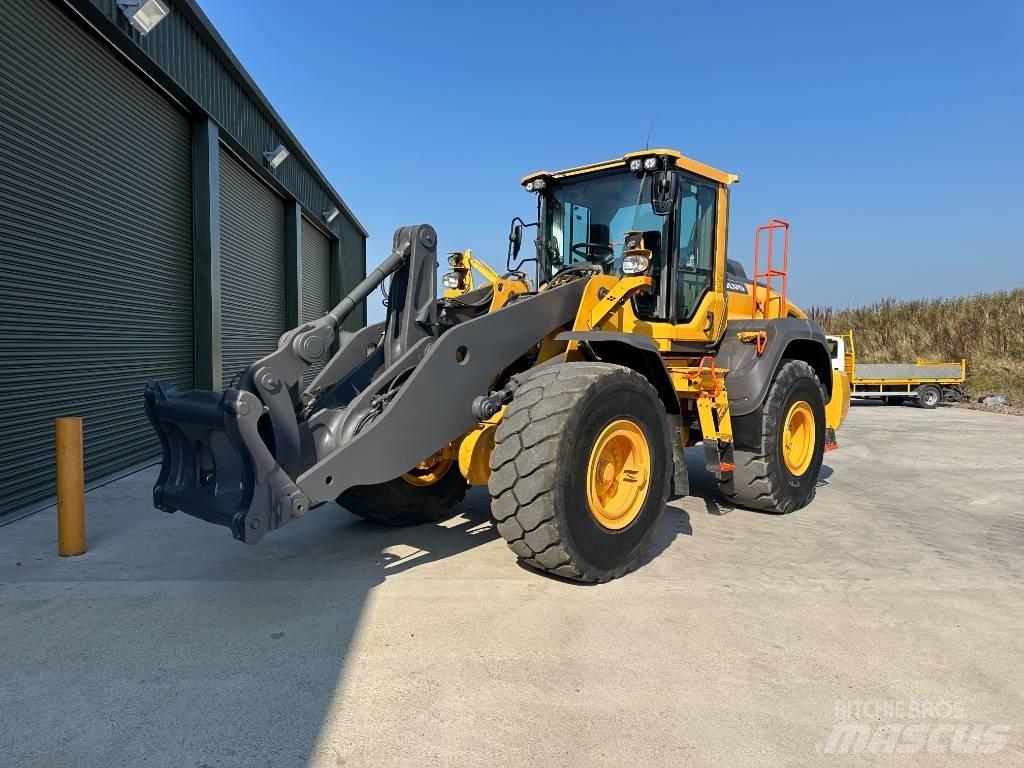 Volvo L 120 H Incarcator pe pneuri