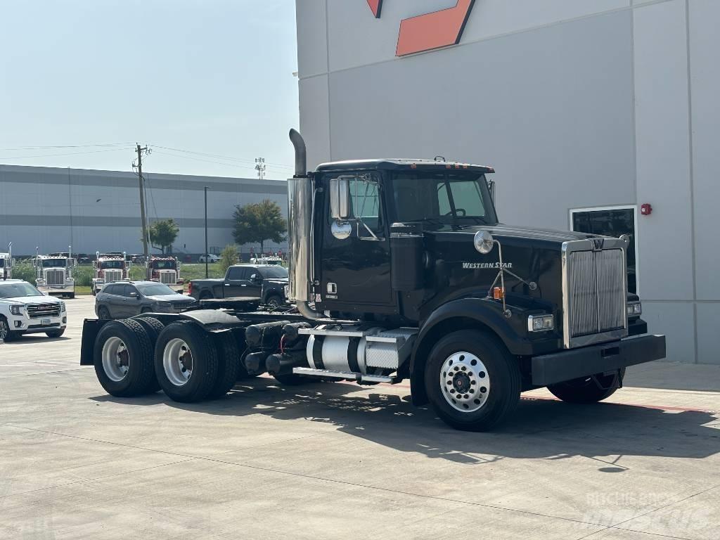 Western Star 4900 Autotractoare