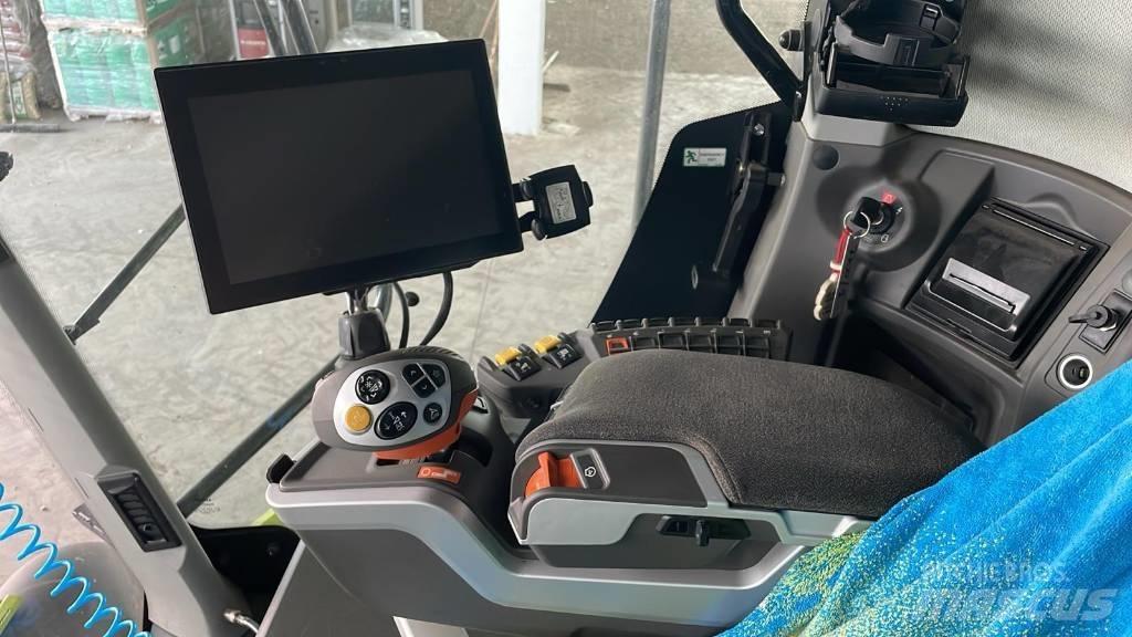 CLAAS LEXION 7700 TT Combine de secerat