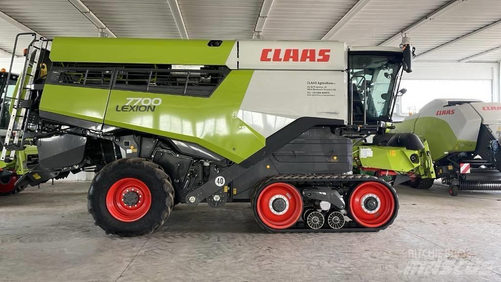 CLAAS LEXION 7700 TT Combine de secerat
