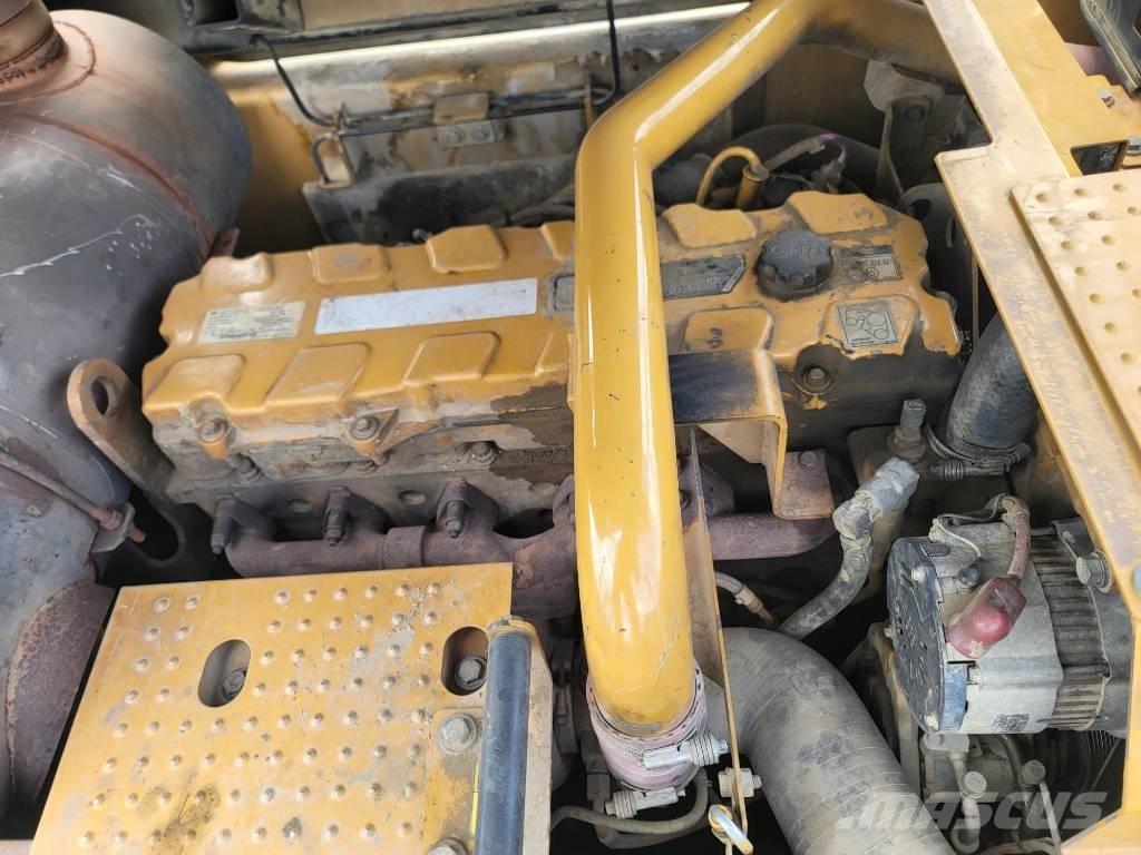 CAT 336D2L Excavatoare pe șenile
