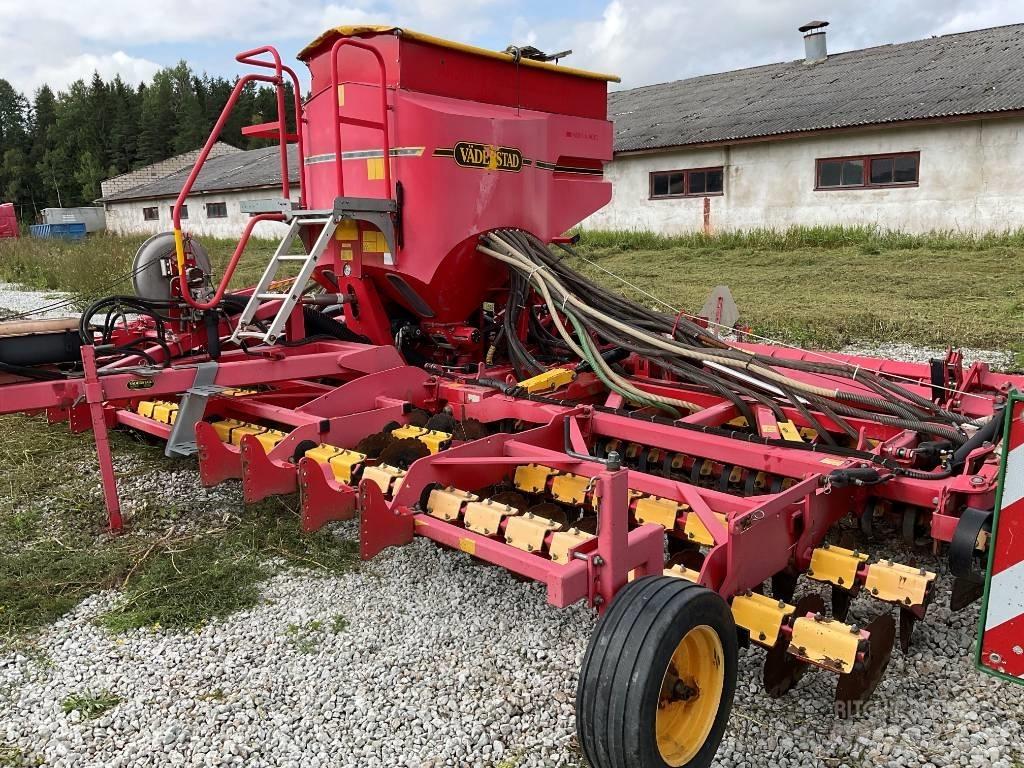 Väderstad RapidA800S Perforatoare