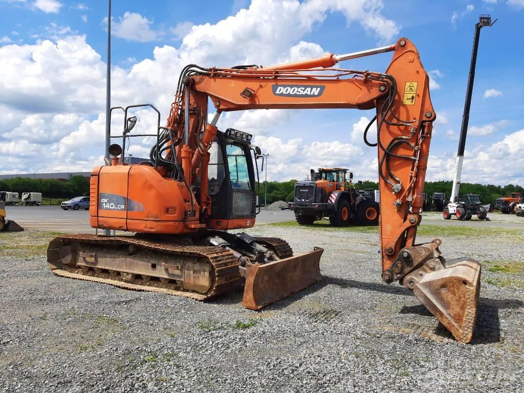 Doosan DX 140 LCR-3 Excavatoare pe șenile
