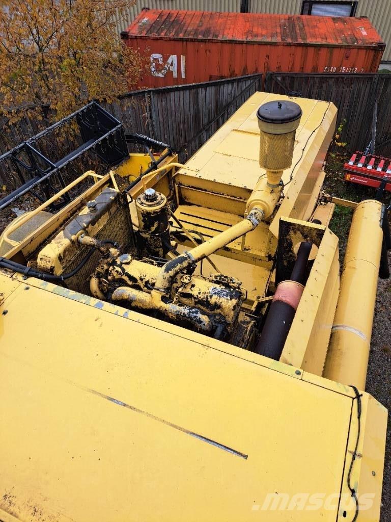 New Holland 8030H Combine de secerat