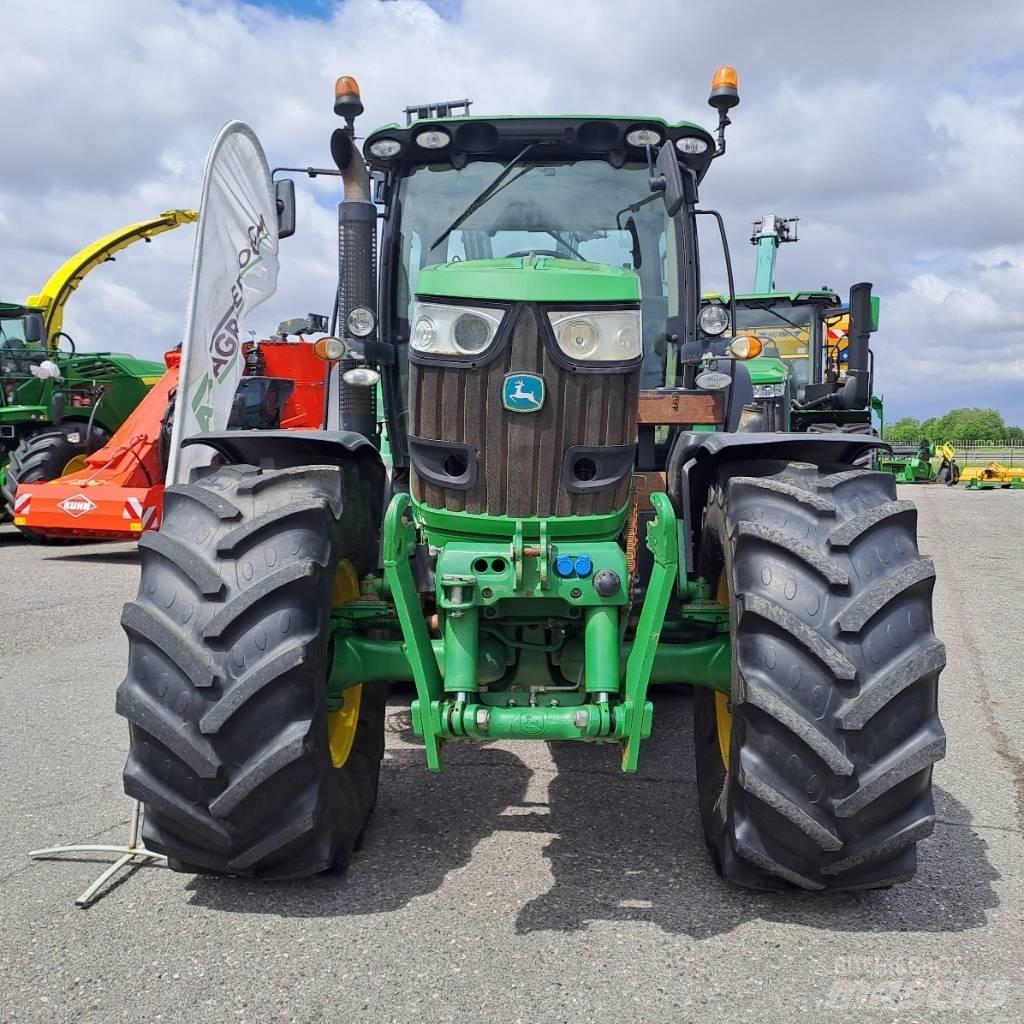 John Deere 6210 R Tractoare