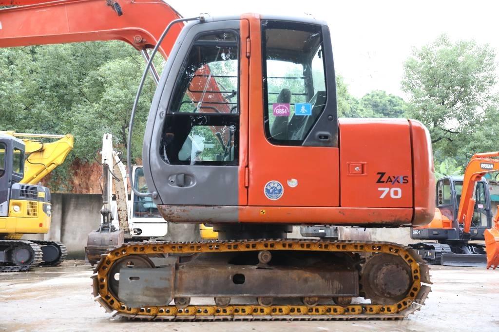 Hitachi ZX 70 Excavatoare pe șenile
