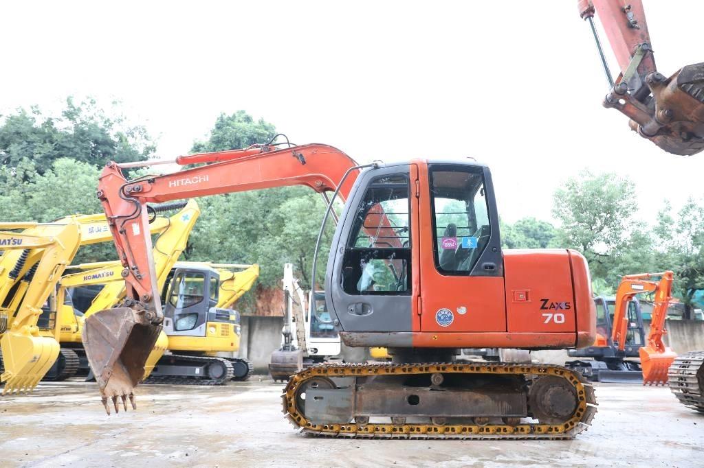 Hitachi ZX 70 Excavatoare pe șenile

