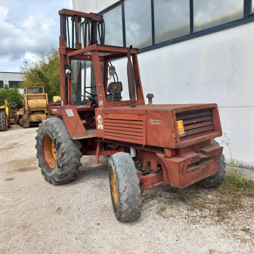 Manitou 4RM30G Stivuitor diesel