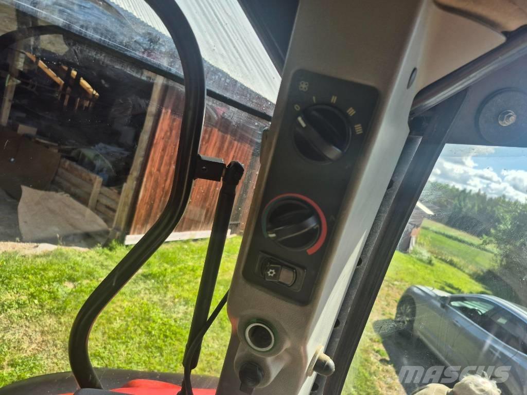 Case IH MXU 135 Tractoare