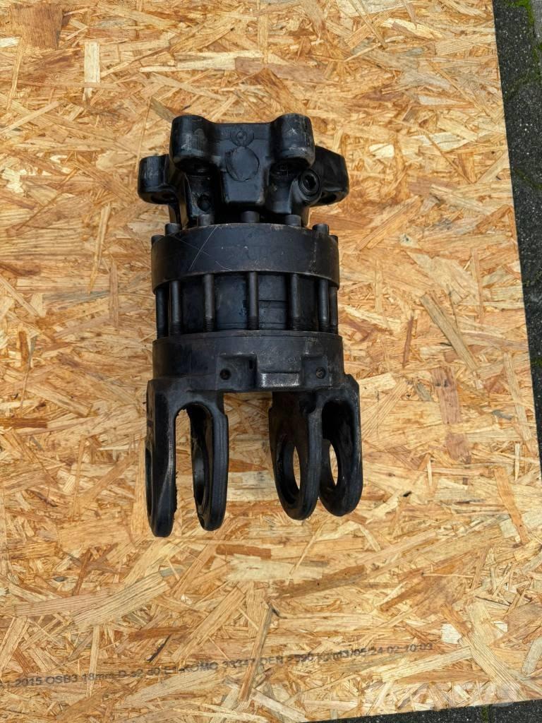 Ponsse Bear Rotatoare