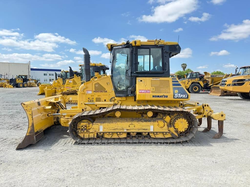 Komatsu D51PXi-24 Buldozere pe senile