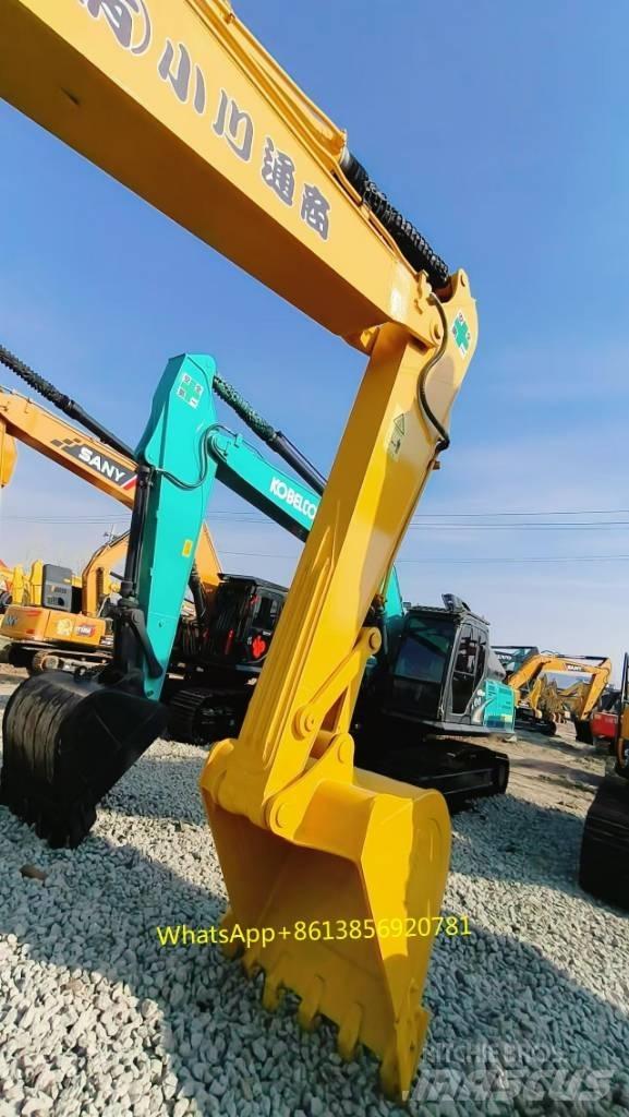 Komatsu PC 200-8 Excavatoare 7t - 12t