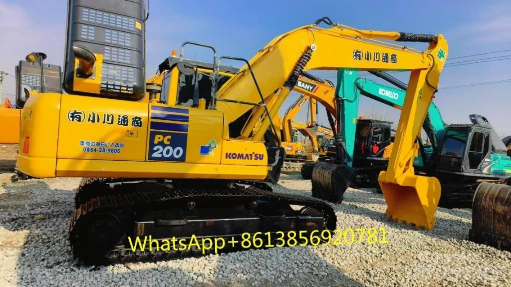 Komatsu PC 200-8 Excavatoare 7t - 12t