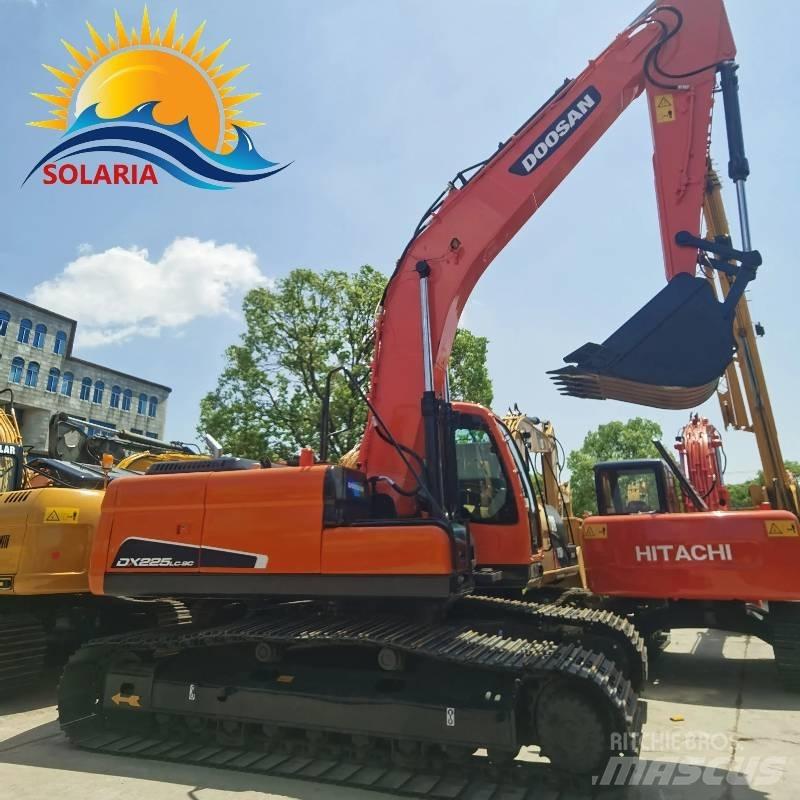 Doosan DX 225 LC Excavatoare pe șenile

