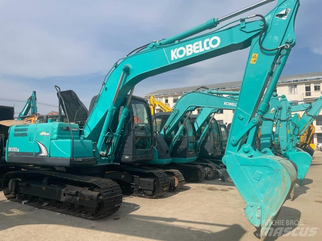 Kobelco 130 Excavatoare 7t - 12t