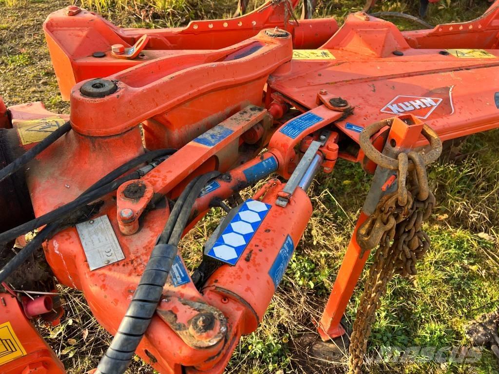 Kuhn Vari-Master 123 Pluguri reversibile