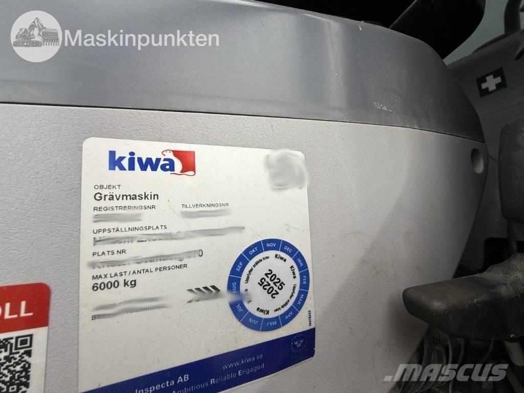 Hitachi ZX 300 LC-6 Excavatoare pe șenile
