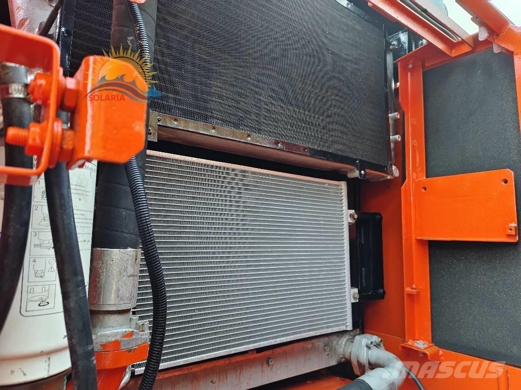 Doosan DX 300 LC Excavatoare pe șenile
