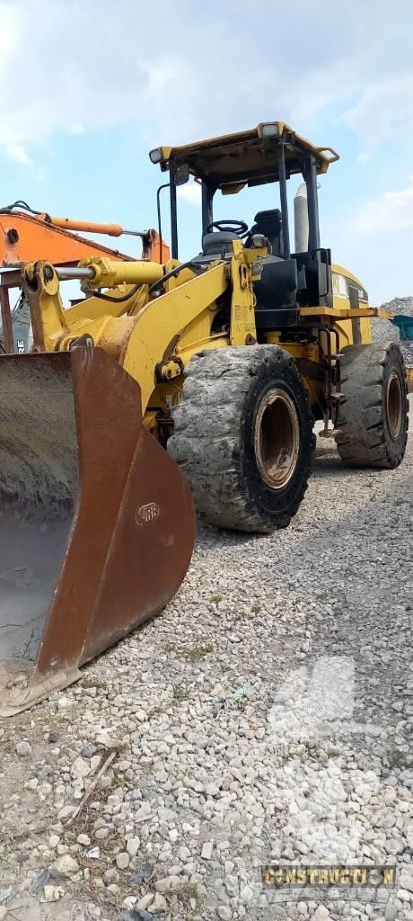 CAT 938 G Incarcator pe pneuri
