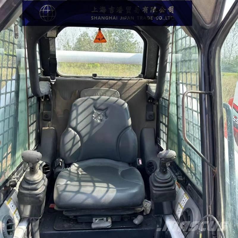 Bobcat S 330 Mini incarcator