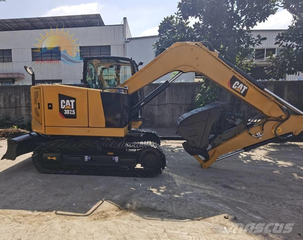 CAT 307.5 Excavatoare pe șenile
